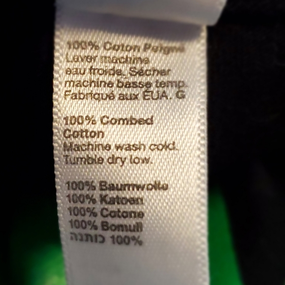 π Pi (Pizza Restaurant in St. Louis, Missouri) , Sustainably Delicious T-shirt - Picture 5 of 5